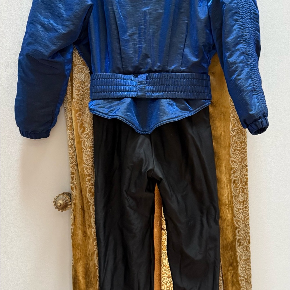 Vintage 90’s Full Ski one piece suit by Nils